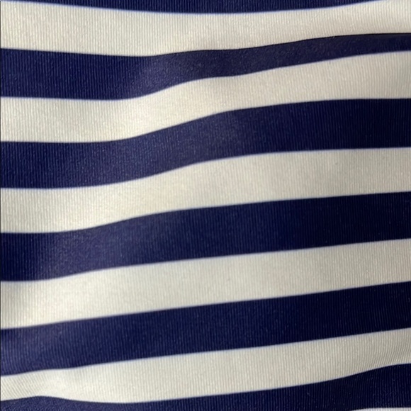 Striped Bikini Set🔥FINAL CLEARANCE🔥 - Picture 2 of 4